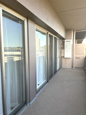 ガーデンブリーズ光の街　のバルコニー