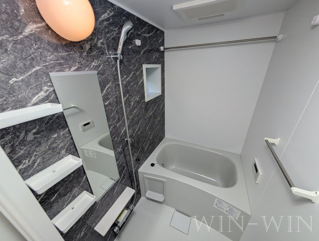 イターナル伊藤 Ⅰの浴室