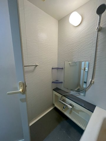 ロータリー宝塚南口の浴室|日々の暮らしに欠かせないお風呂です