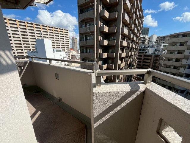 ロータリー宝塚南口のバルコニー|陽当たり良好なバルコニーです