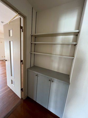 ロータリー宝塚南口の収納|たっぷりとした収納スペースです