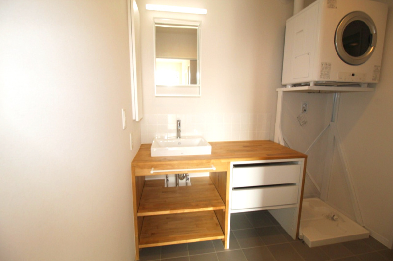 野市町西野　中古戸建【未入居物件】モデルハウス　の脱衣所