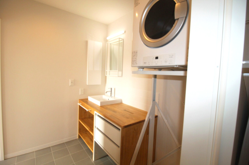 野市町西野　中古戸建【未入居物件】モデルハウス　の脱衣所