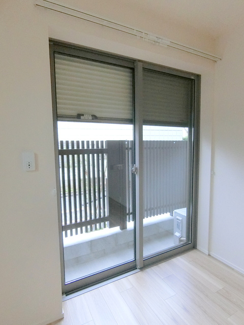 ルボワ阿佐谷のセキュリティ|★1階でも安心な防犯シャッター★