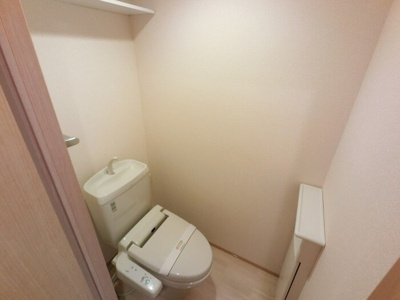 【トイレ】 | ヴィルドミールＭＩＹＵＫＩ | 温水洗浄暖房便座