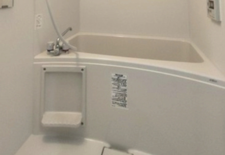 グランディール梅島の浴室