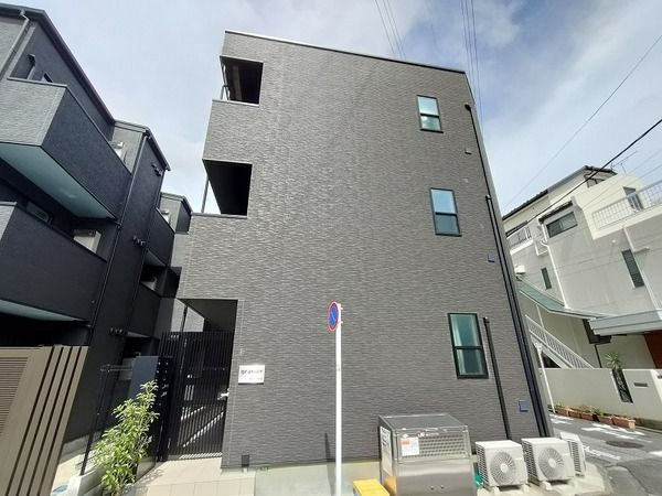 グランディール梅島の外観