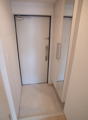 【玄関】 | アウラ新御徒町