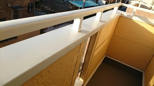 カーサ　セゾンのバルコニー|お洗濯にも便利なバルコニー付き