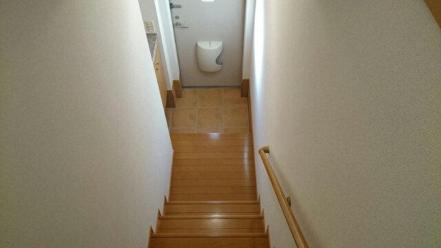 カーサ　セゾンの玄関|明るい玄関です