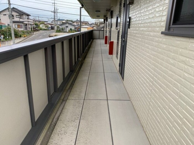 【エントランス】 | ヴェルデ･ナチュール Ⅱ Ｂ | エントランス