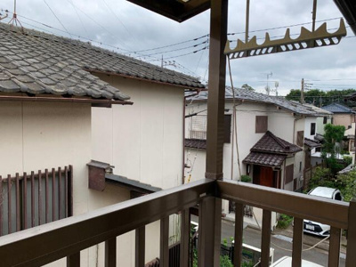 【バルコニー】 | 岡田宅貸家 | 外からの目が気にならないバルコニーで洗濯物が干せます
