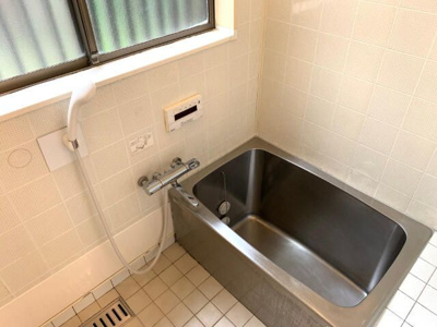 【浴室】 | 岡田宅貸家 | 日々の暮らしに欠かせないお風呂です