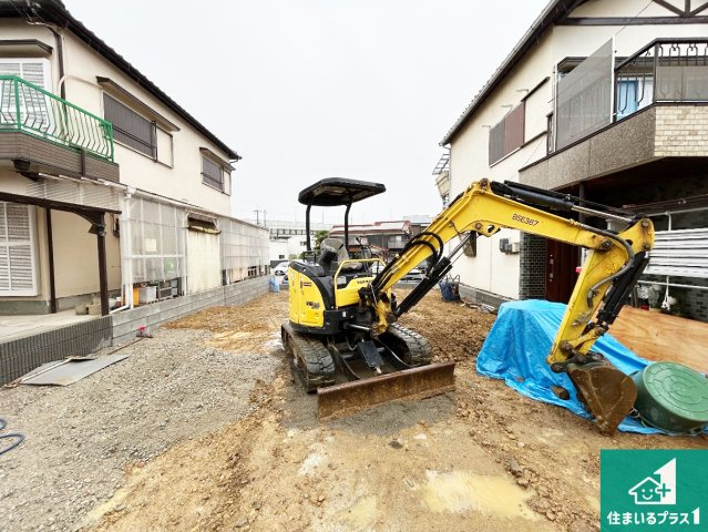 明石市二見町西二見　新築一戸建ての外観|周辺は落ち着いた街並みの住宅地！子育てがしやすい住環境です！まだ未完成ですが、現地でしかわからない事もございます。是非一度ご覧ください。