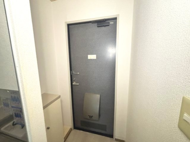 ディアス北町の玄関