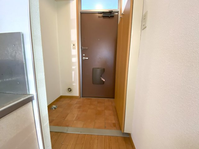 セレネMMの玄関|別号室の参考写真です。