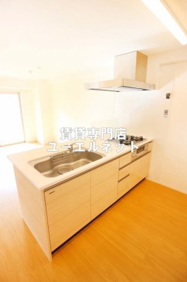 【キッチン】 | ラ・ルーチェ緑地公園 | システムキッチンで毎日の料理を楽しく♪