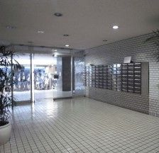 ニューライフ西早稲田のロビー