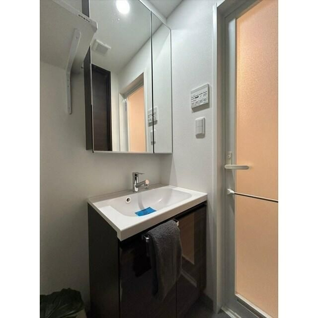 ＧＥＮＯＶＩＡ西高島平ｓｋｙｇａｒｄｅｎの洗面所