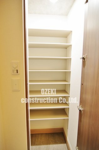 アニヴェルセルの収納