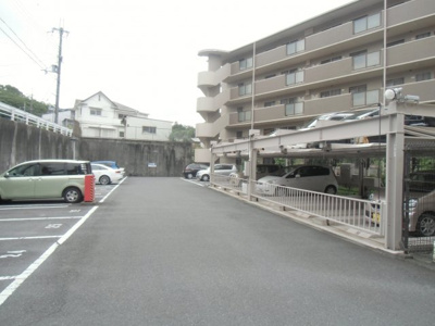 【駐車場】 | セトルコート唐橋