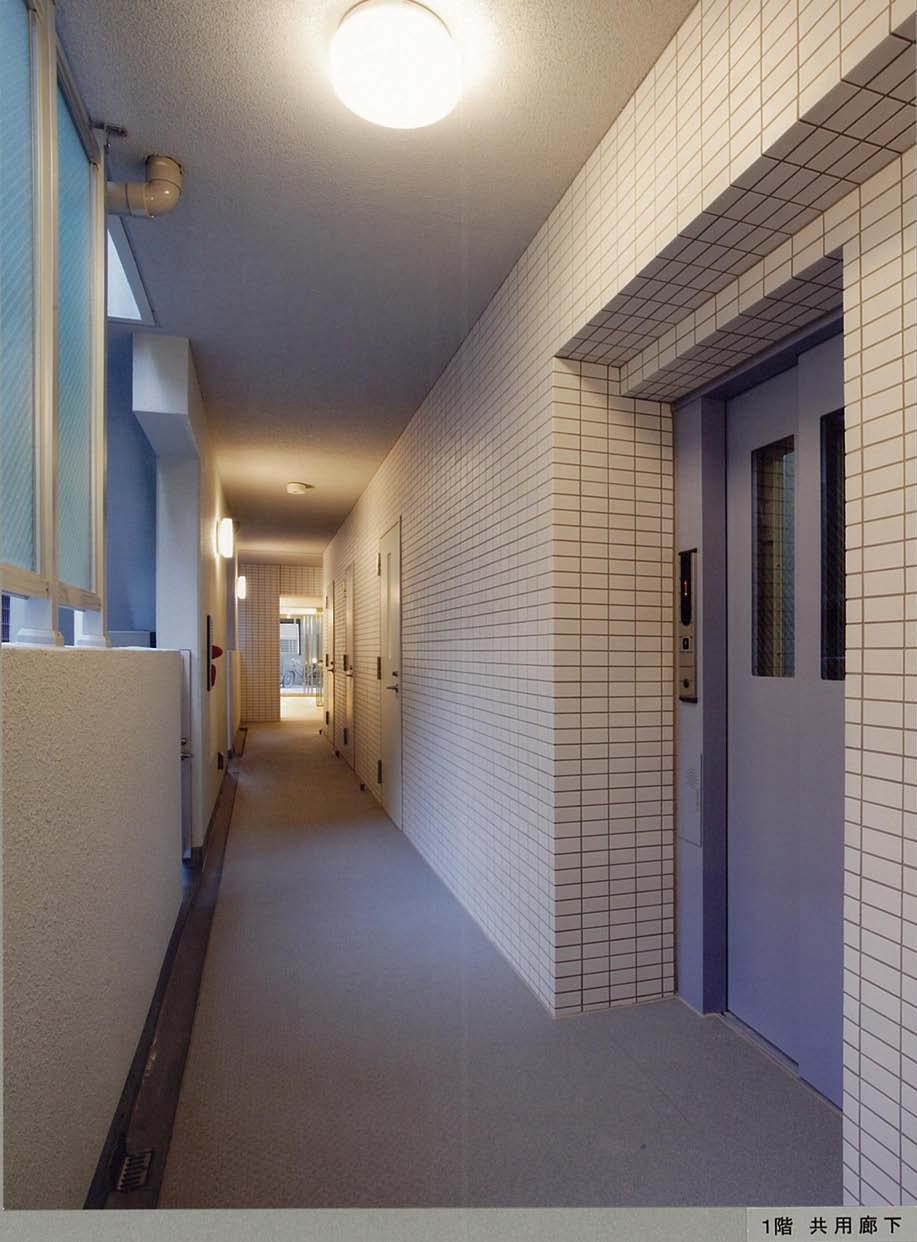 プラウドフラット早稲田のロビー