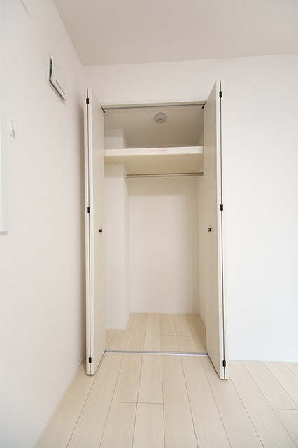 ＨＩＬＬ　ＴＯＰ　ＲＥＳＩＤＥＮＣＥ　ＯＳＡＫＩの収納|※写真は同タイプ住戸です。