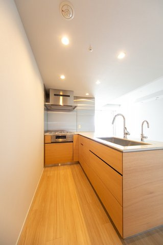 三田ガーデンヒルズ　イーストヒルのキッチン|※写真は同タイプ住戸です。