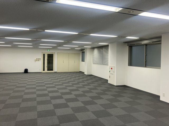 新橋エンタービルの内装