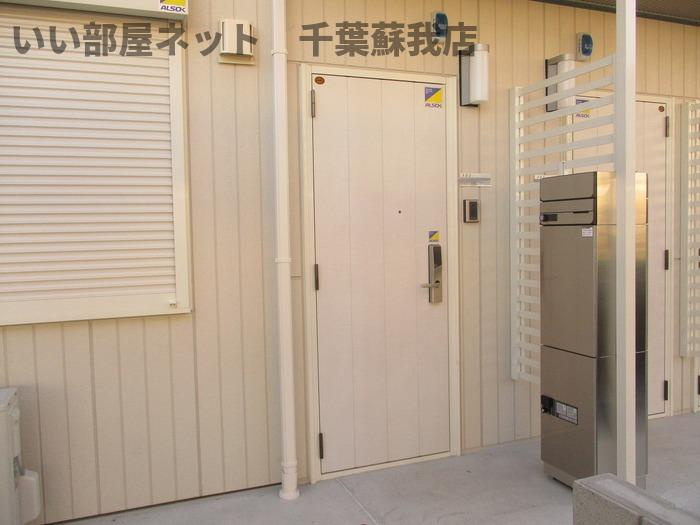 エオス　パーラー影山のエントランス|ゆとりのあるエントランスです