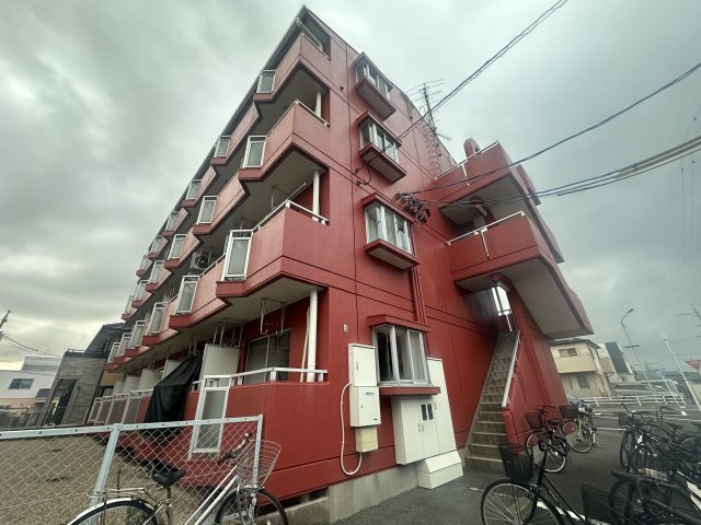 クレスト住吉の外観