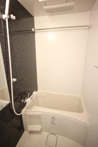 【浴室】 | サムティ夕凪LUKSUS | コンパクトで使いやすいお風呂です