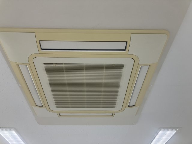 ＴＢＭ西新橋ビルの設備