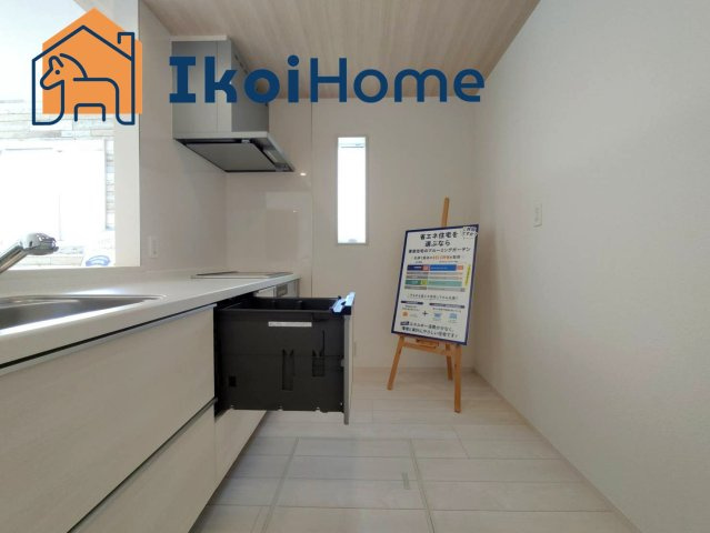 明石市二見町西二見　新築戸建のキッチン|◆同社施工例◆人気の対面式のキッチン♪調理スペースもゆったり！使いやすいです！