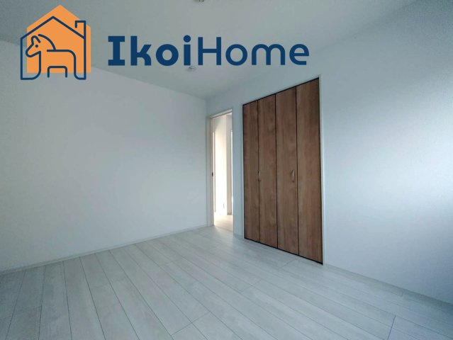 明石市二見町西二見　新築戸建の子供部屋|◆同社施工例◆注意。カーテン・カーテンレールは付いておりません。弊社にご相談ください。