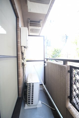 【バルコニー】 | ロイヤル灘