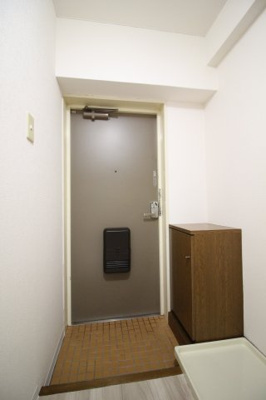 【玄関】 | ロイヤル灘