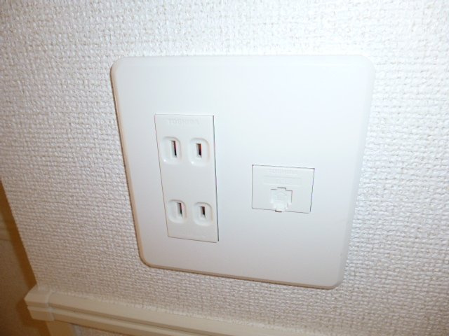 ウィステリアＮの設備|電話モジュラー