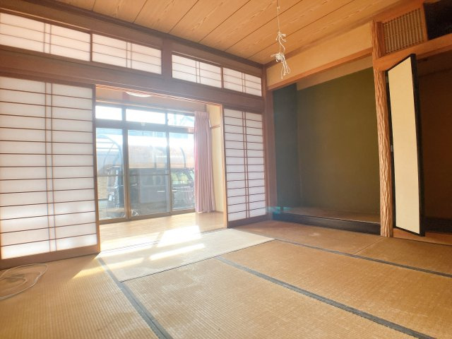 岩滑借家Aの和室