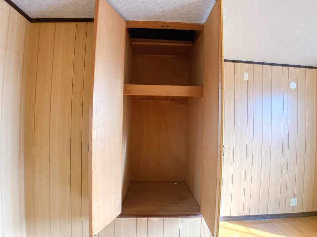 岩滑借家Aの収納