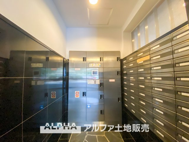 クレアメゾン青梅の設備|【Post】
◆ポスト◆共用部は管理の行き届いた綺麗なスペース。いつも明るく家族を、来客を出迎えてくれる大切な場所です。