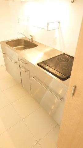 アーバンフラッツ湊町のキッチン