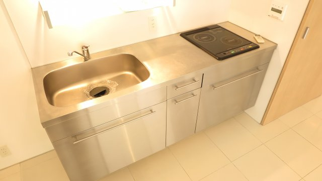 アーバンフラッツ湊町のキッチン