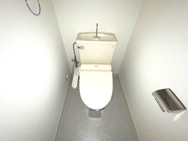 マンション中野氷川台のトイレ