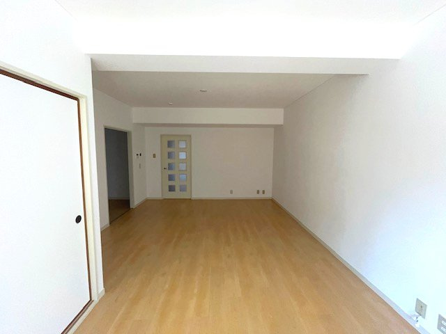 マンション中野氷川台の居間・リビング