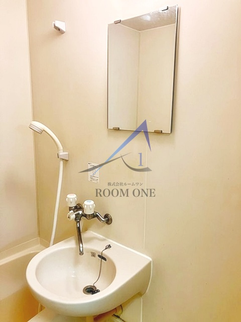 パルナシウスの洗面所|洗面台です。