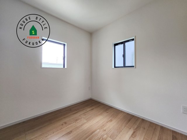 福岡市早良区次郎丸1丁目第1-2棟(2号棟)の内観：施工例|柔らかい畳が心地よい和室