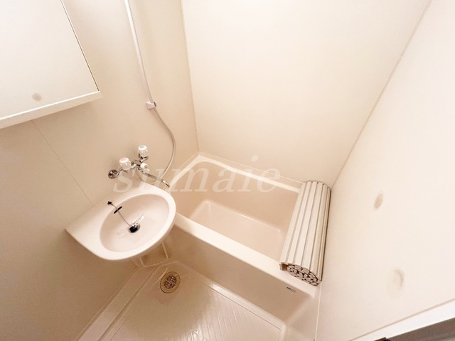 ストロベリーフィールズの浴室|バスルーム☆