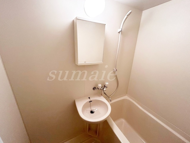 ストロベリーフィールズの洗面所|洗面台☆