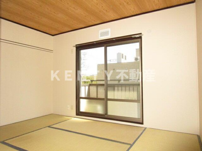 【居間・リビング】 | 吉沢ハイツ | 使いやすい居間です